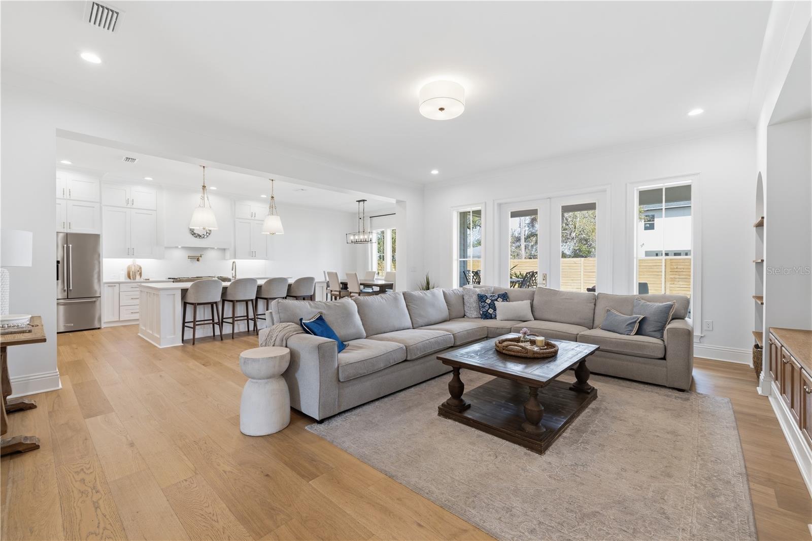 Image 9 of 65 For 807 West Street