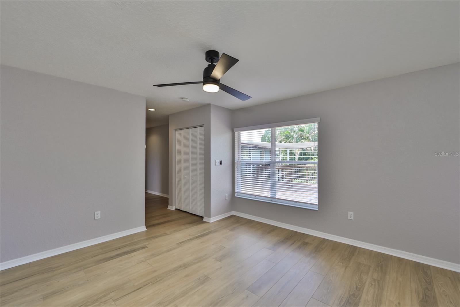 Image 12 of 31 For 6145 1st Avenue N