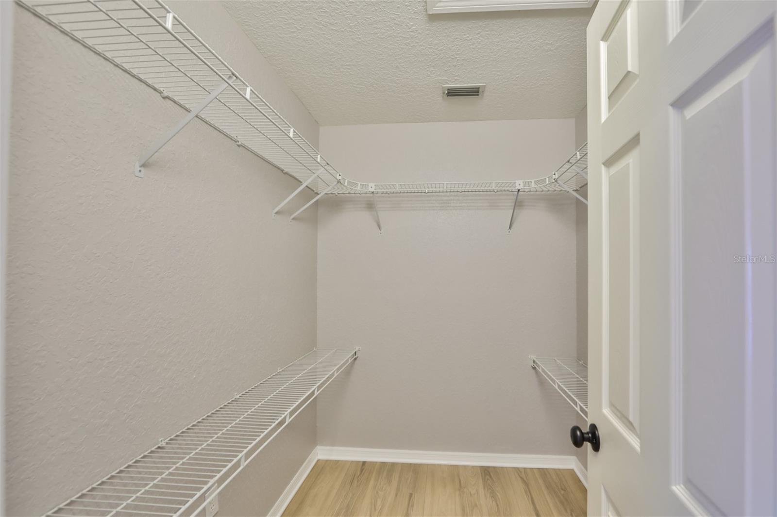 Image 16 of 31 For 6145 1st Avenue N