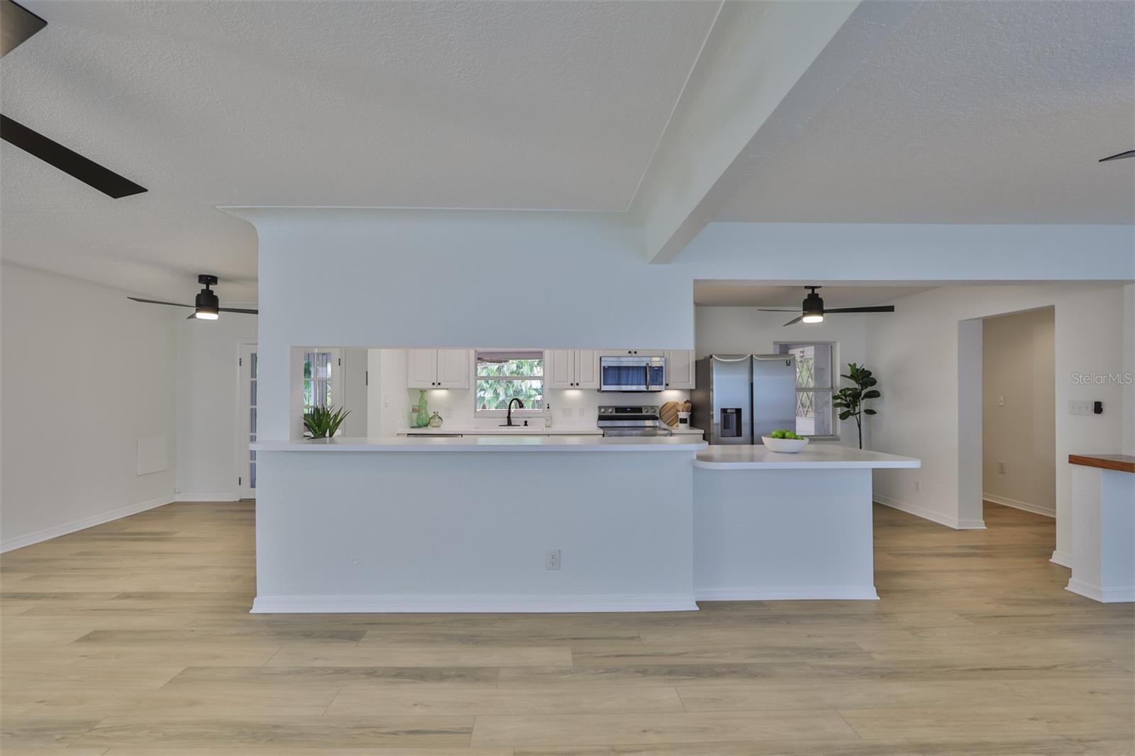 Image 4 of 31 For 6145 1st Avenue N