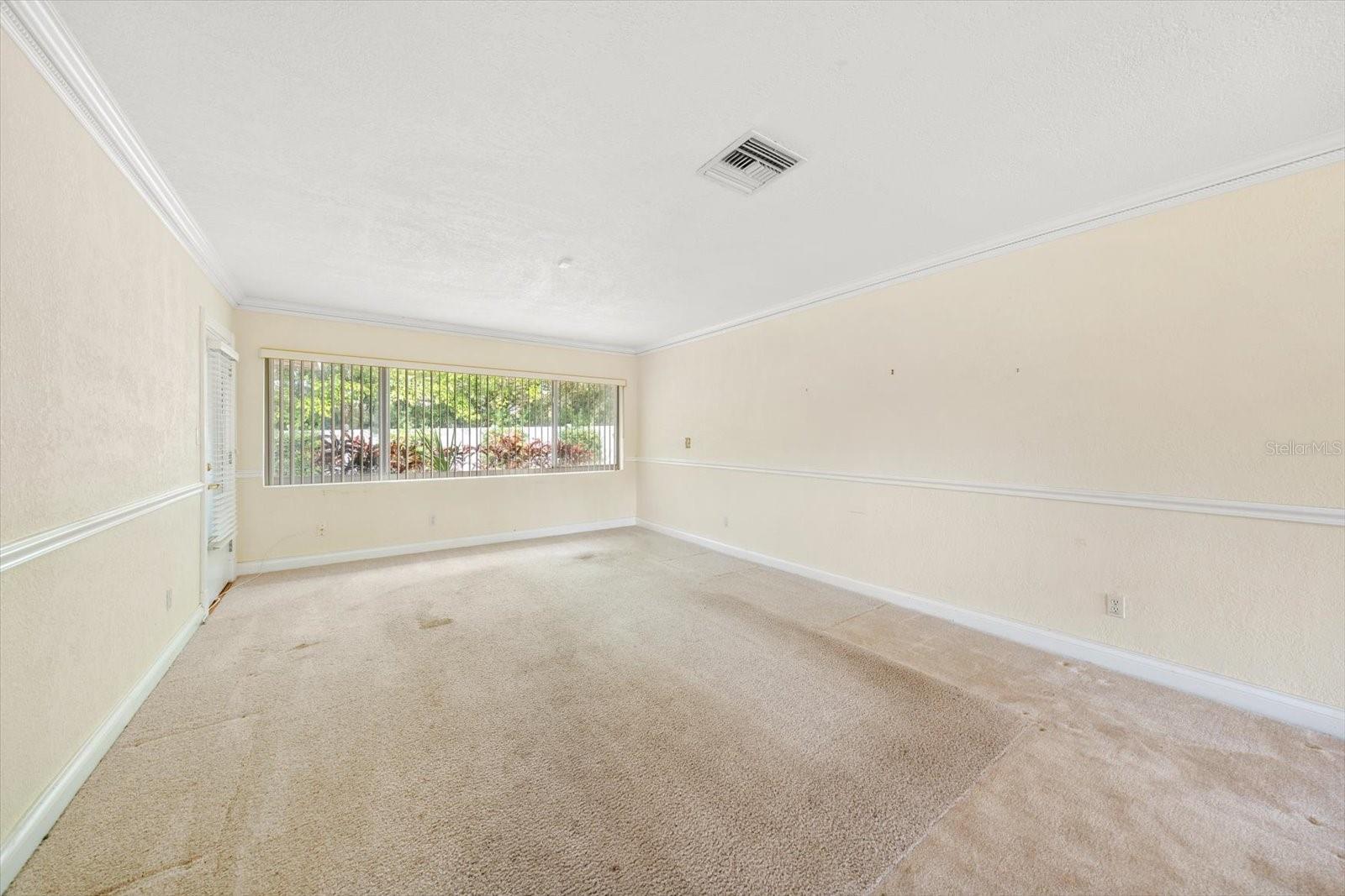 Image 13 of 48 For 230 Garden Circle