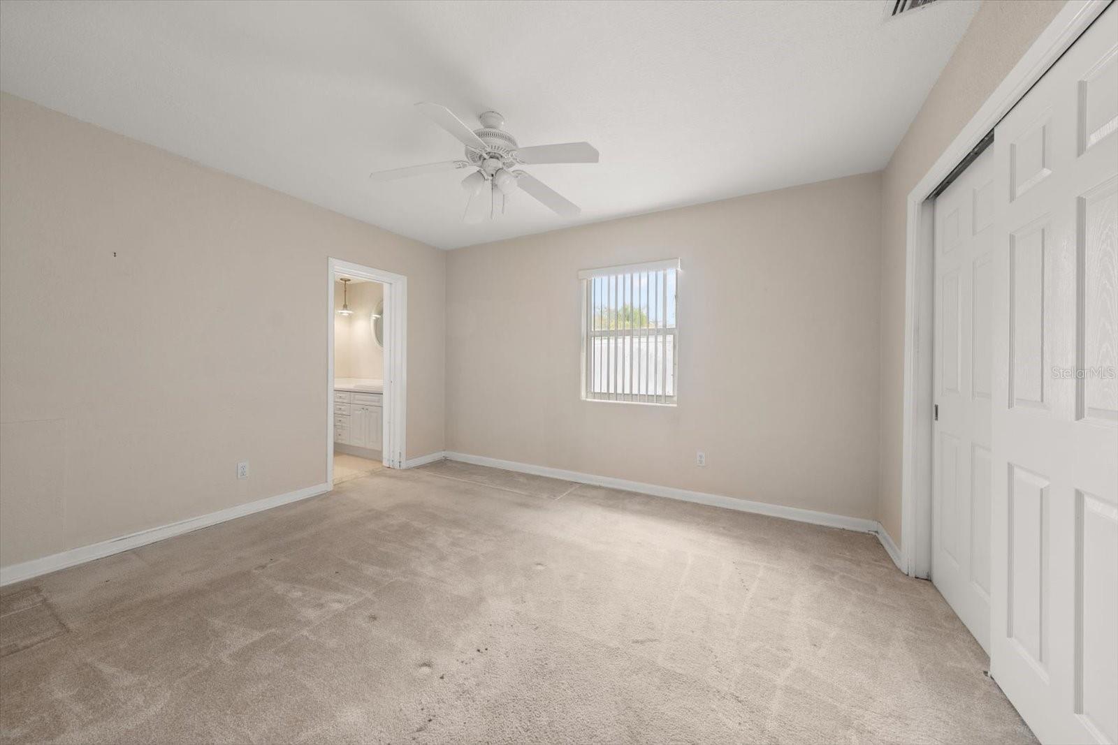 Image 17 of 48 For 230 Garden Circle