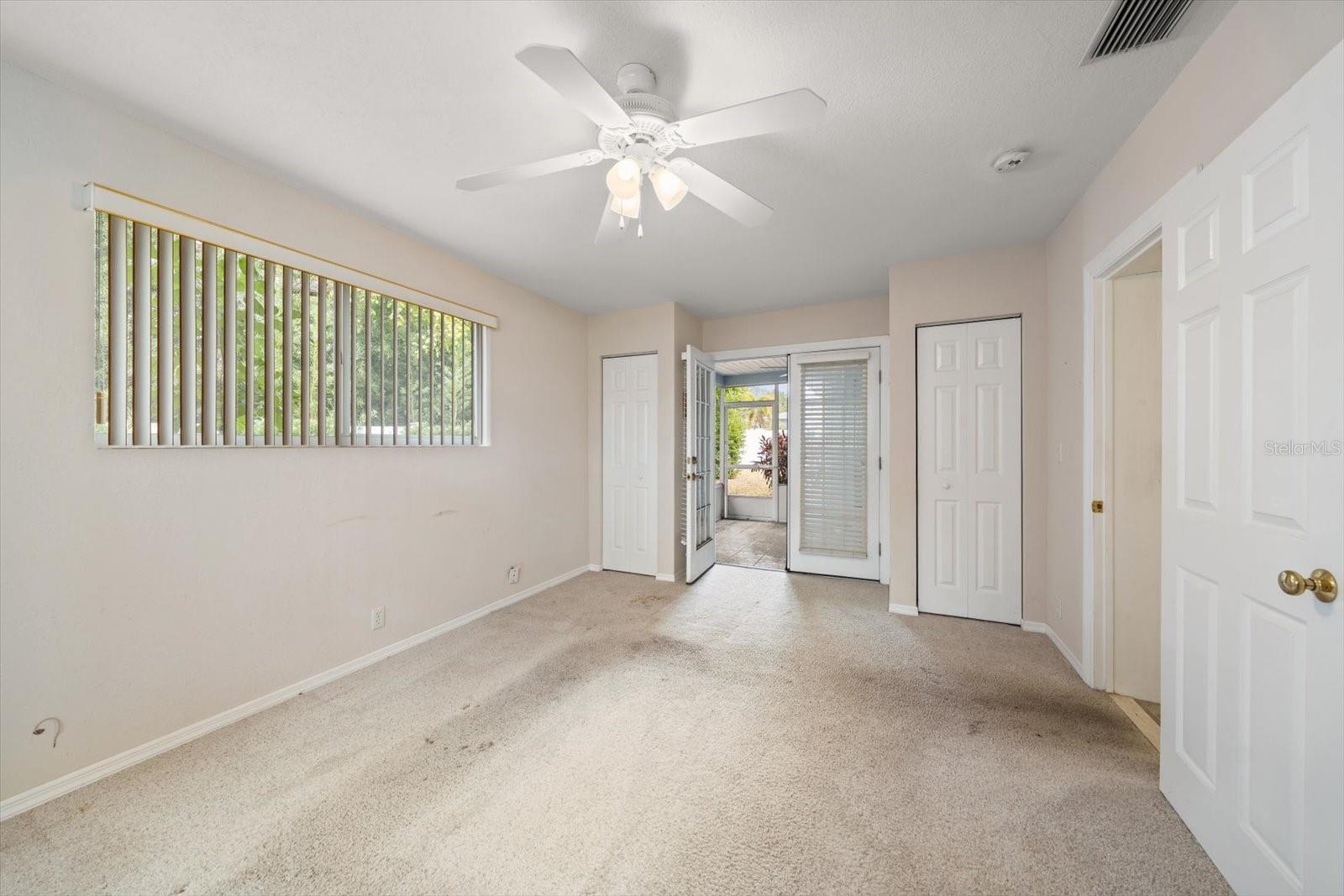 Image 27 of 48 For 230 Garden Circle