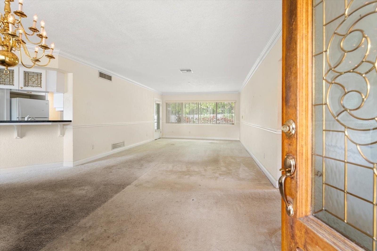 Image 3 of 48 For 230 Garden Circle