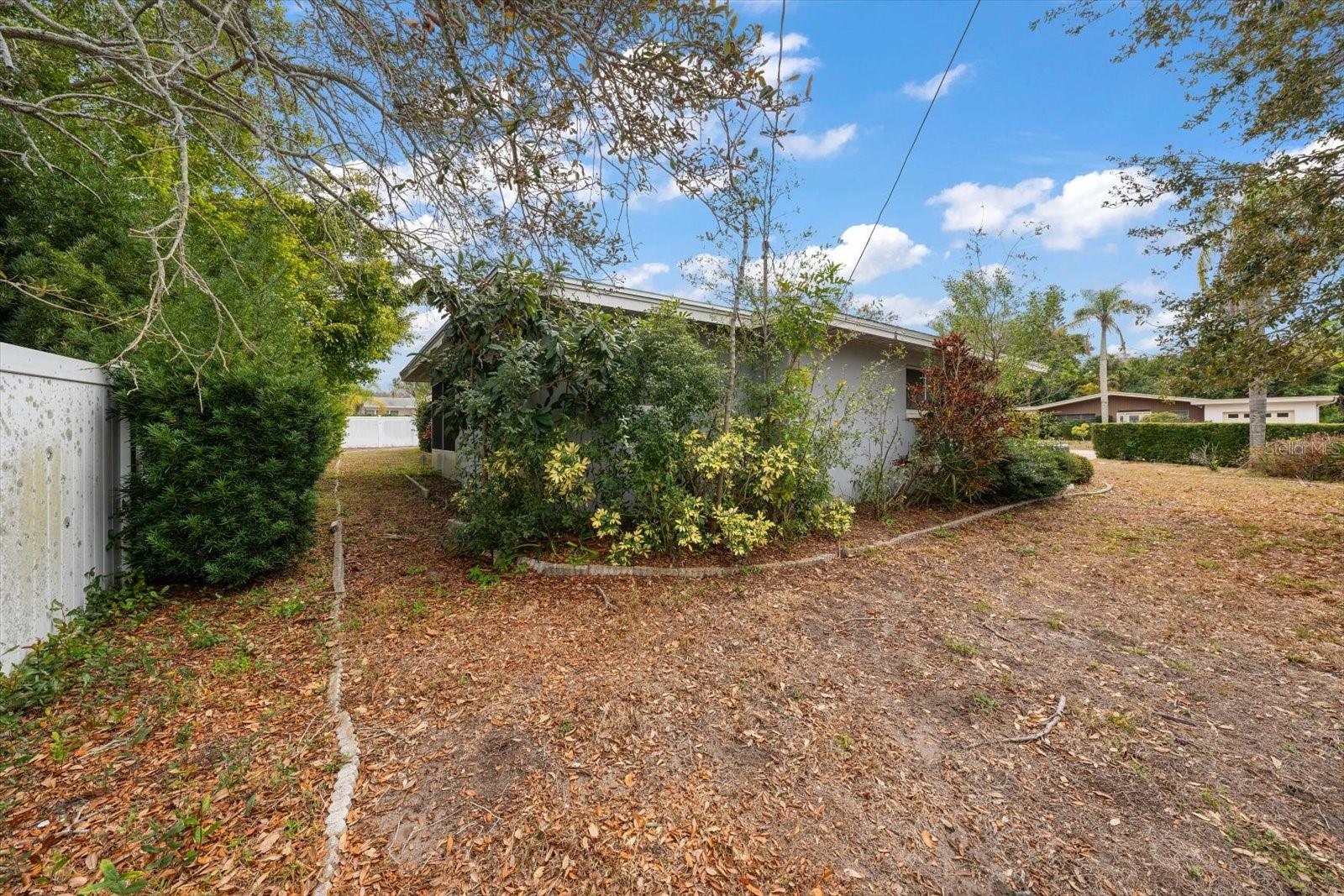 Image 34 of 48 For 230 Garden Circle