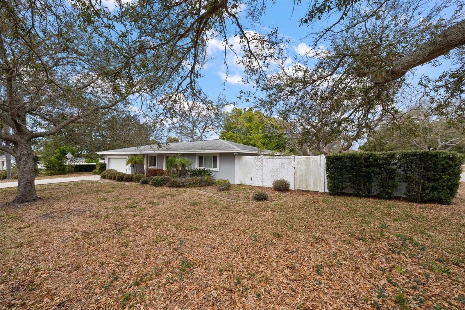 Image 45 of 48 For 230 Garden Circle