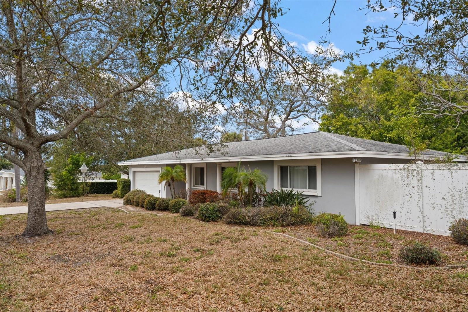 Image 46 of 48 For 230 Garden Circle