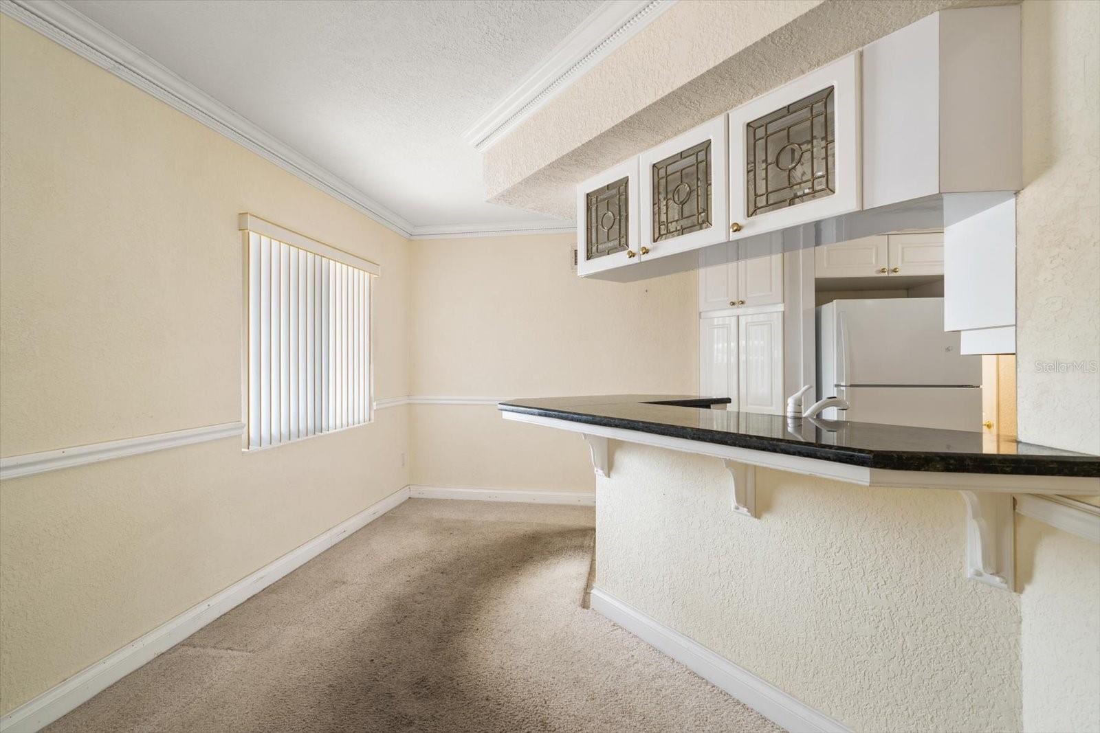 Image 7 of 48 For 230 Garden Circle