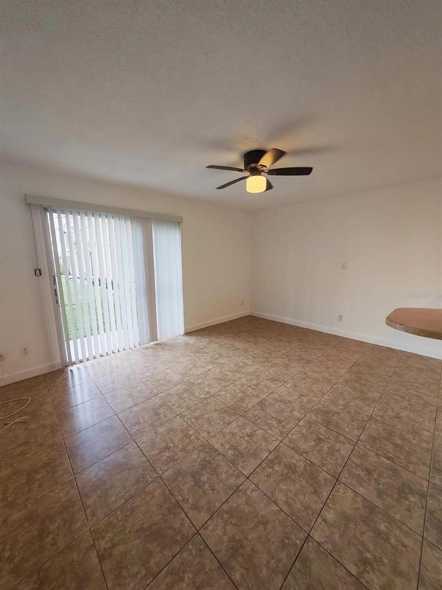 Image 2 of 25 For 5820 Church Avenue 112