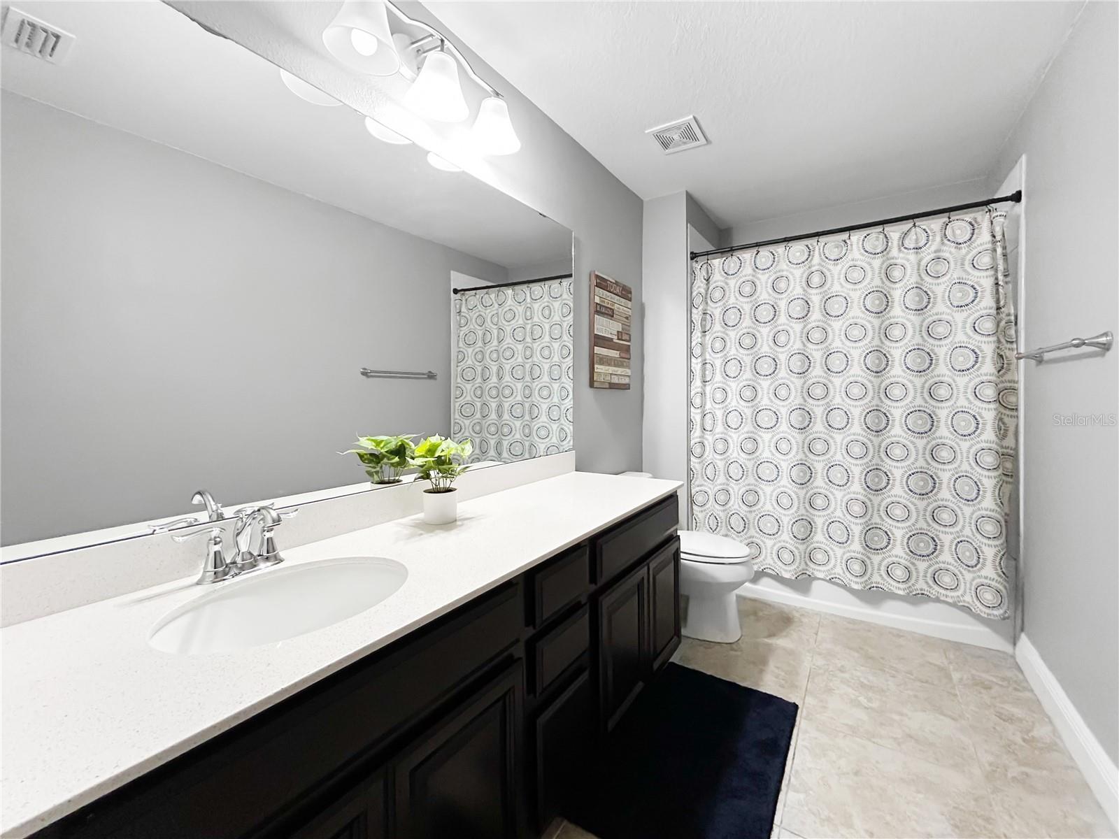 Image 34 of 45 For 11622 Lake Lucaya Drive