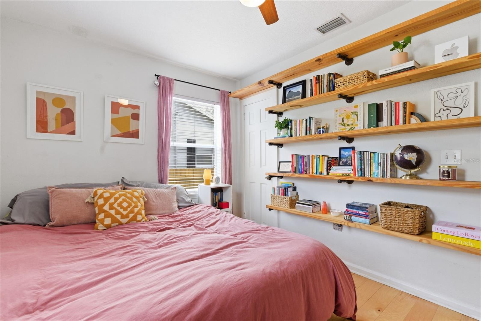 Image 17 of 46 For 110 Cayuga Street