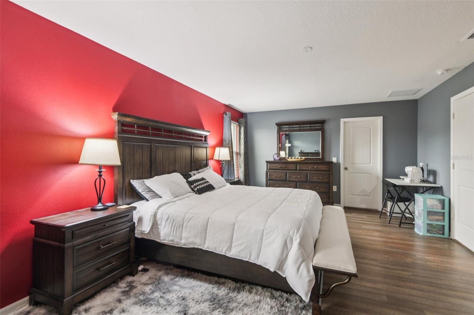 Image 17 of 50 For 4248 Moon Shadow Loop