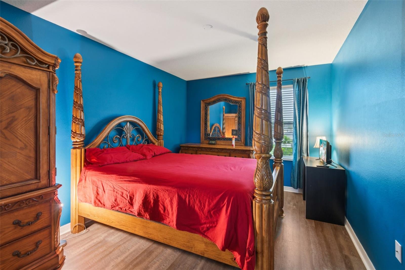 Image 27 of 50 For 4248 Moon Shadow Loop