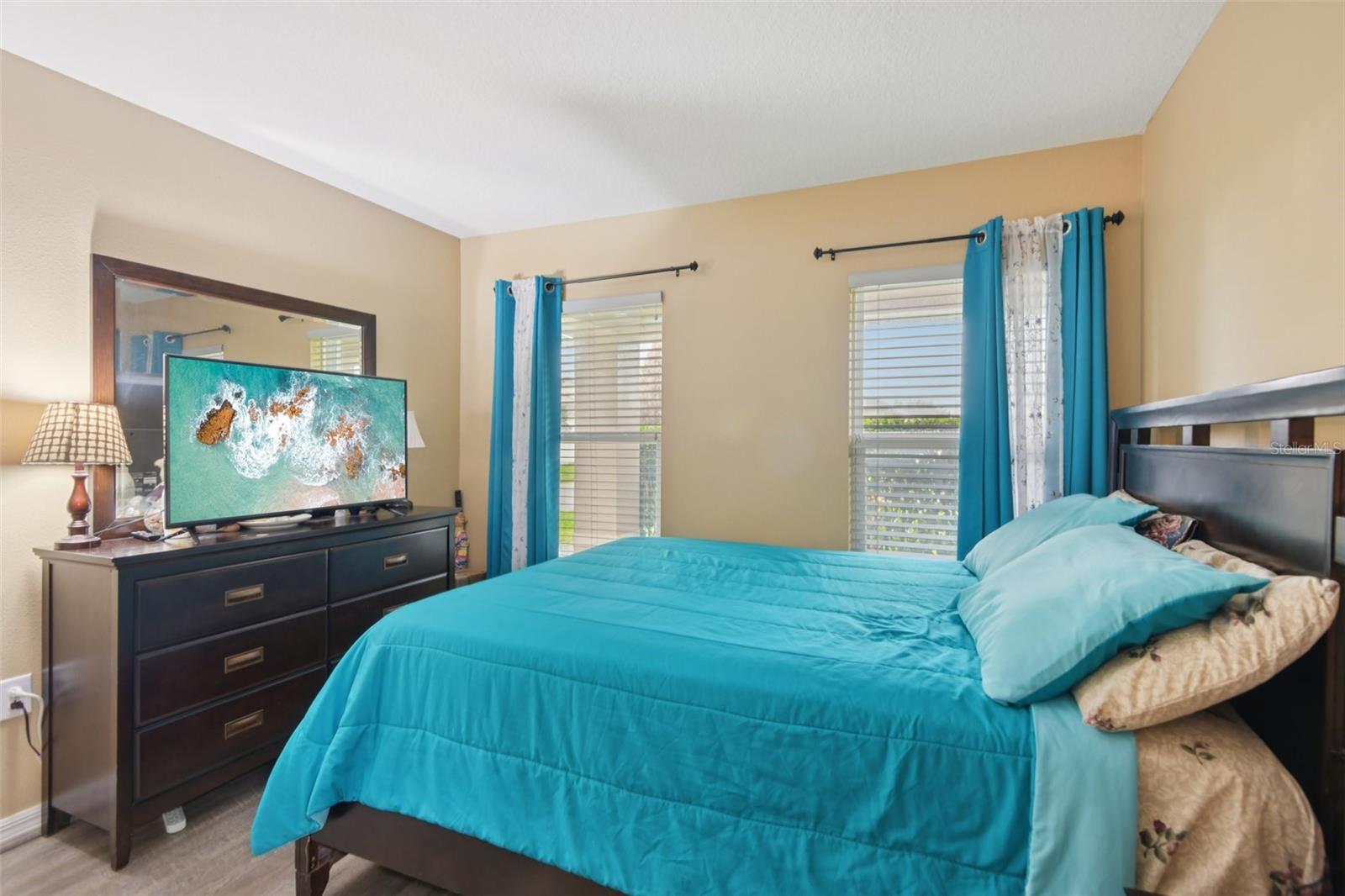 Image 29 of 50 For 4248 Moon Shadow Loop