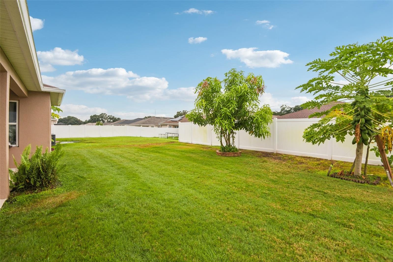 Image 41 of 50 For 4248 Moon Shadow Loop