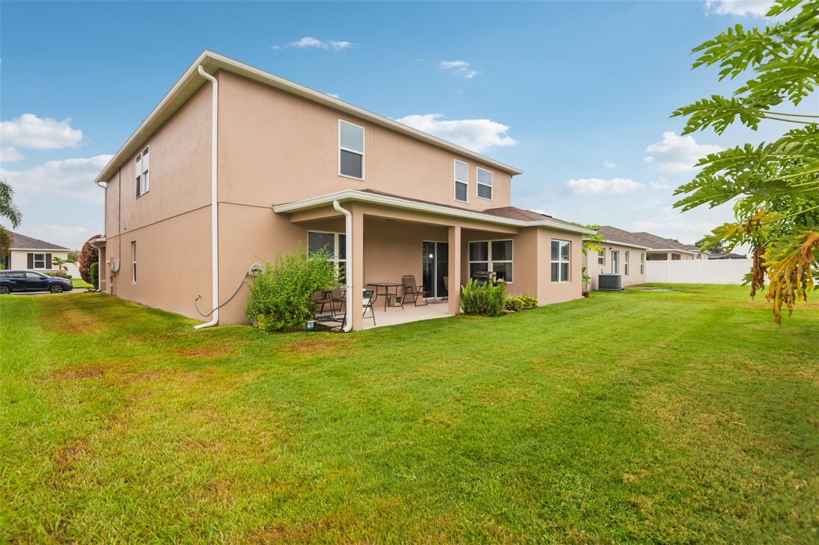 Image 42 of 50 For 4248 Moon Shadow Loop