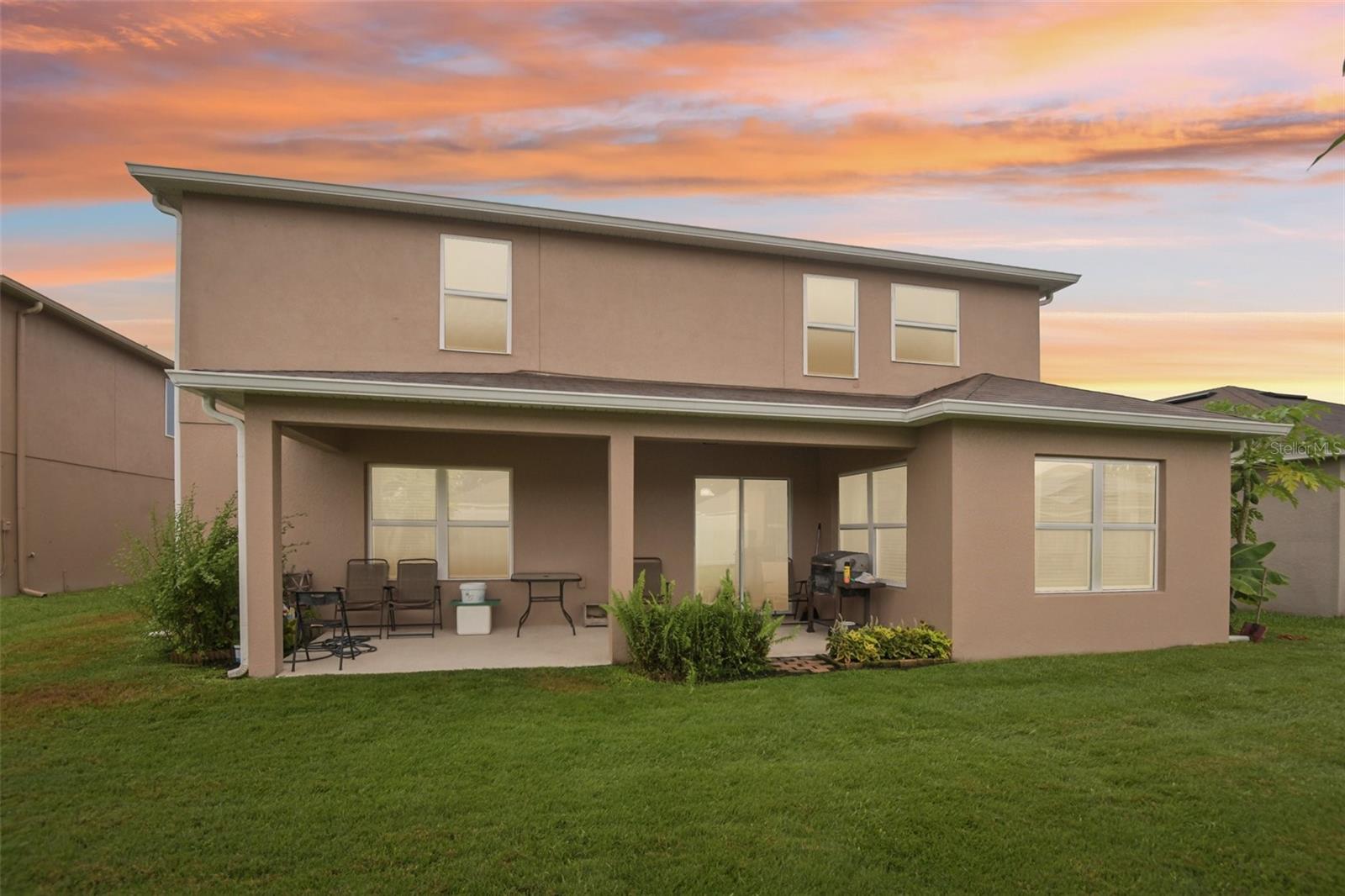 Image 50 of 50 For 4248 Moon Shadow Loop