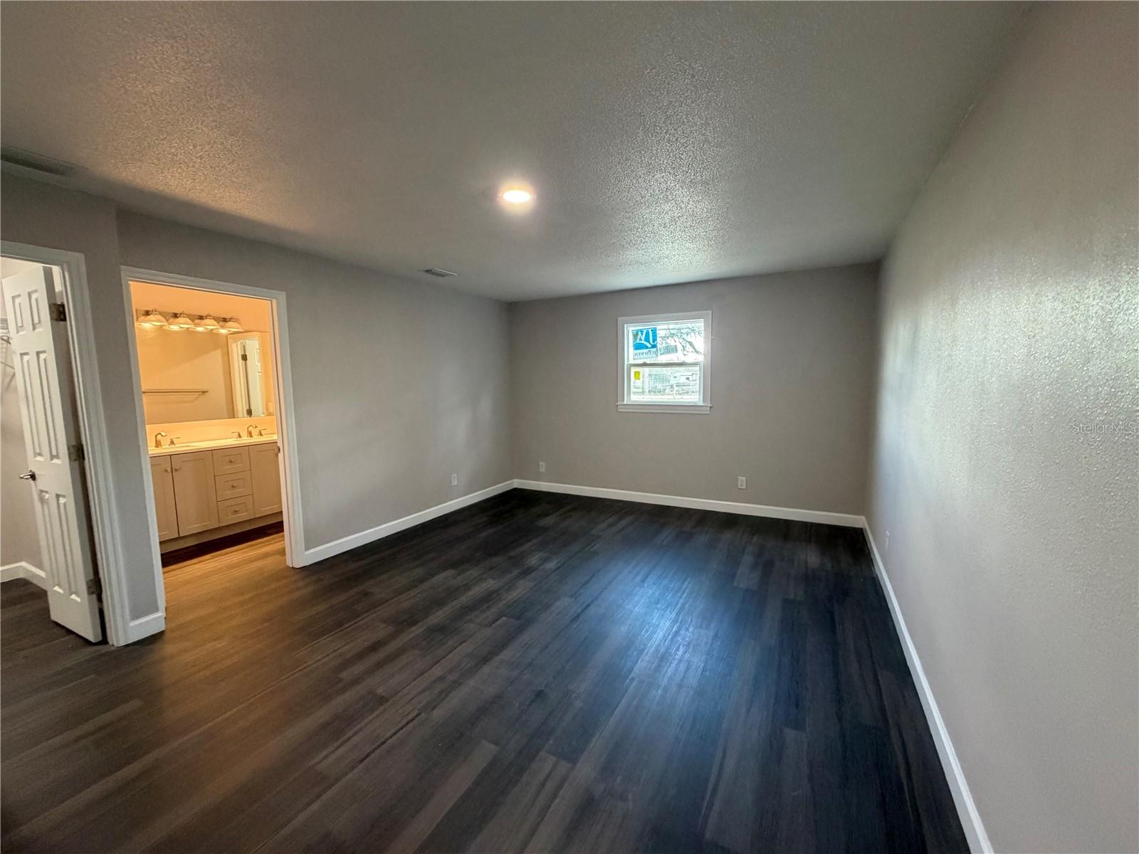 Image 40 of 67 For 1440 Walker Road