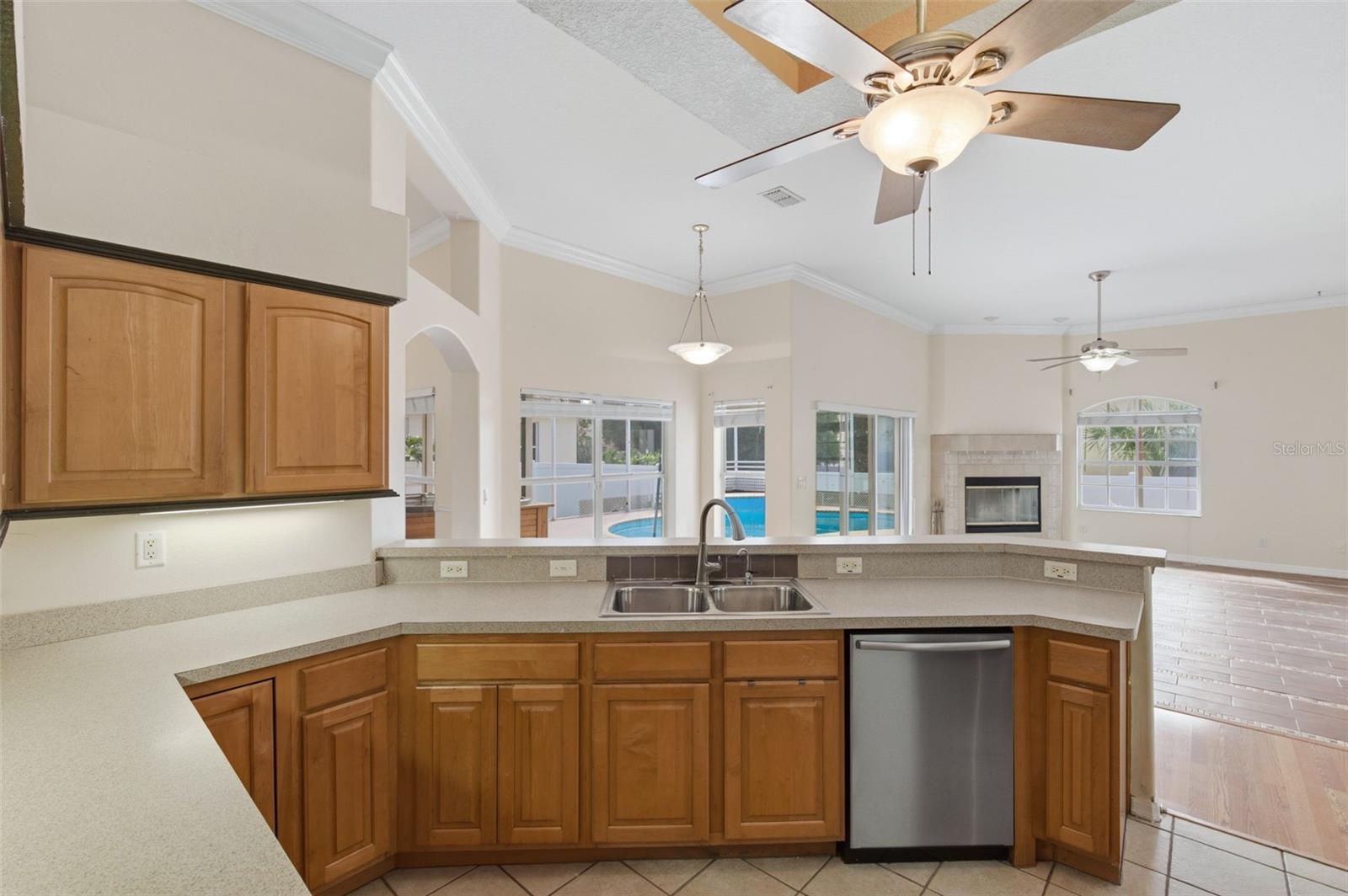 Image 13 of 44 For 9238 Sea Oaks Court