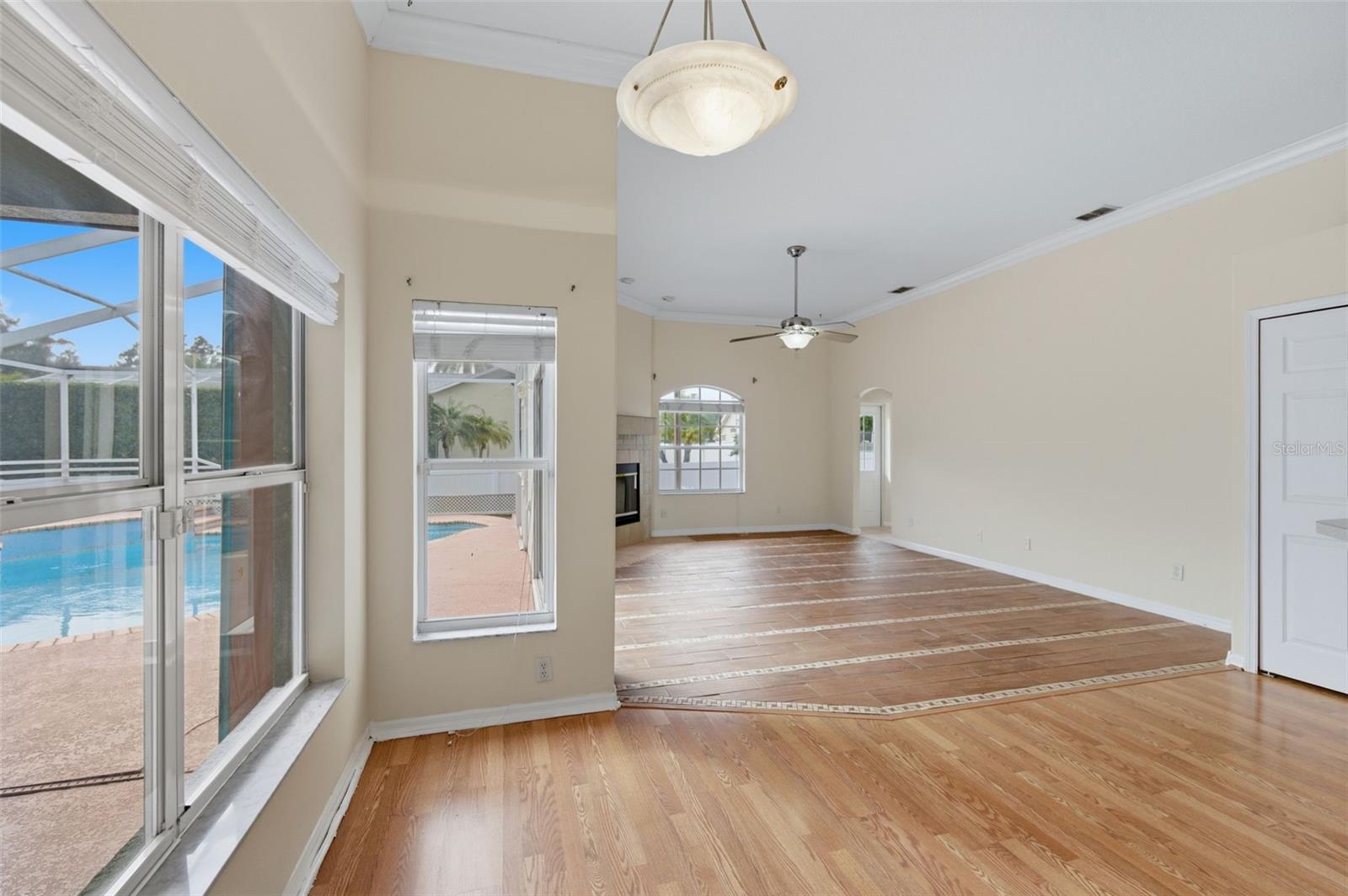 Image 18 of 44 For 9238 Sea Oaks Court