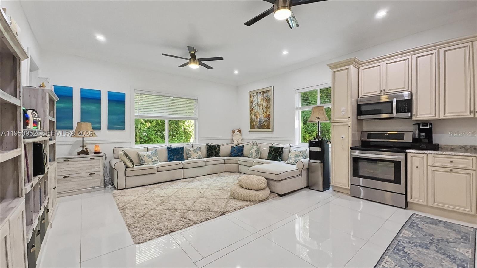 Image 24 of 28 For 34 Seagate Beach Unit #34