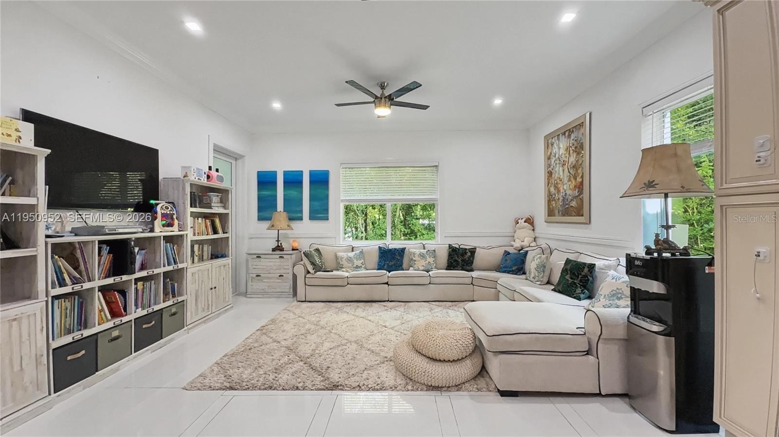 Image 25 of 28 For 34 Seagate Beach Unit #34