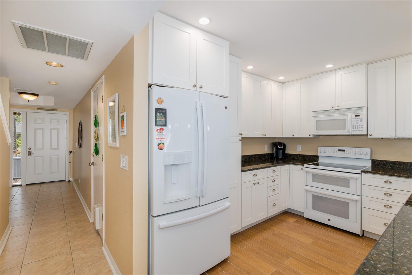 Image 15 of 47 For 675 Broadway