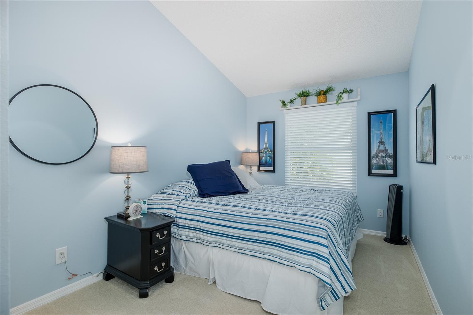 Image 25 of 47 For 675 Broadway