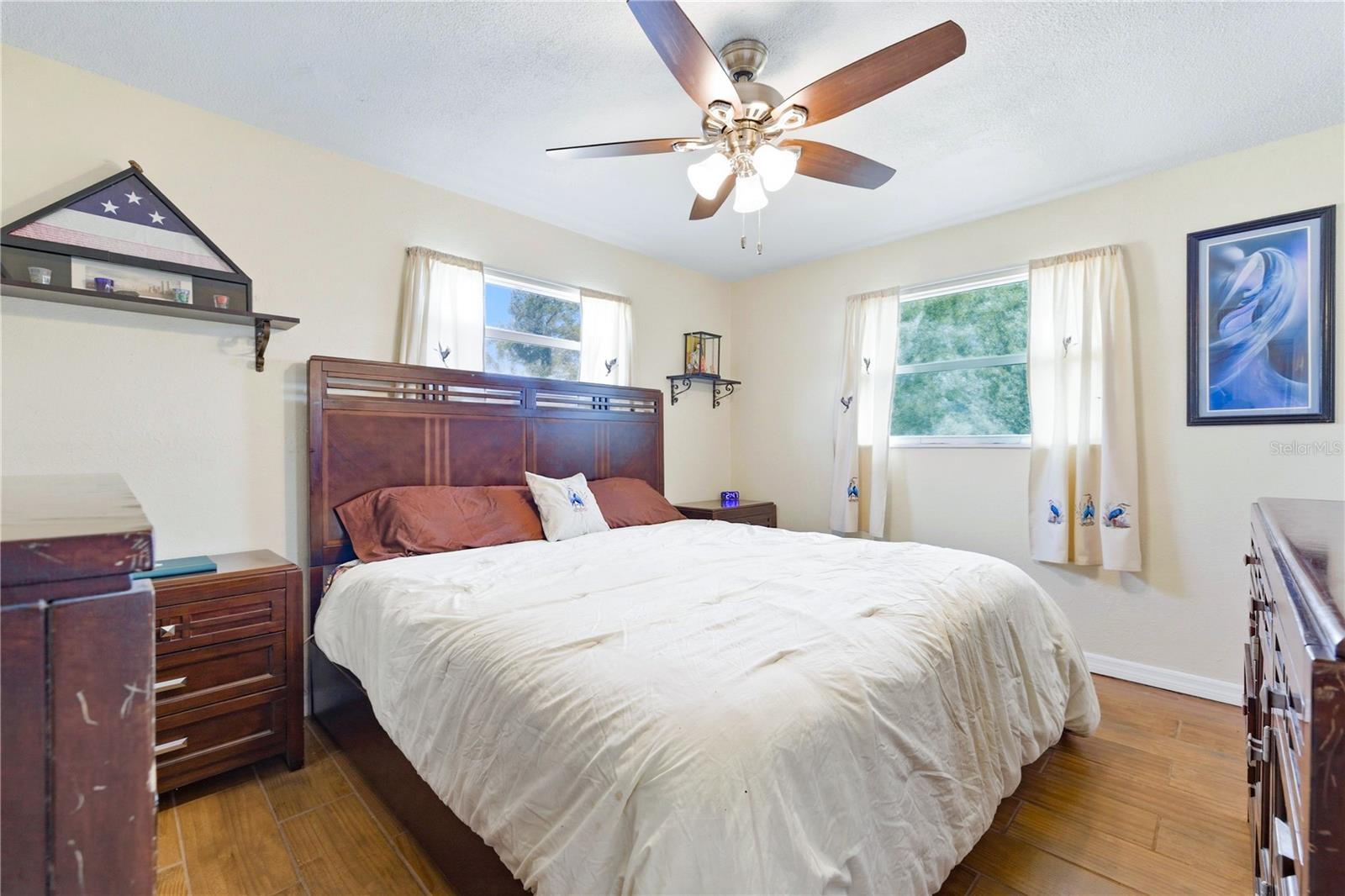 Image 15 of 37 For 10776 124th Avenue N