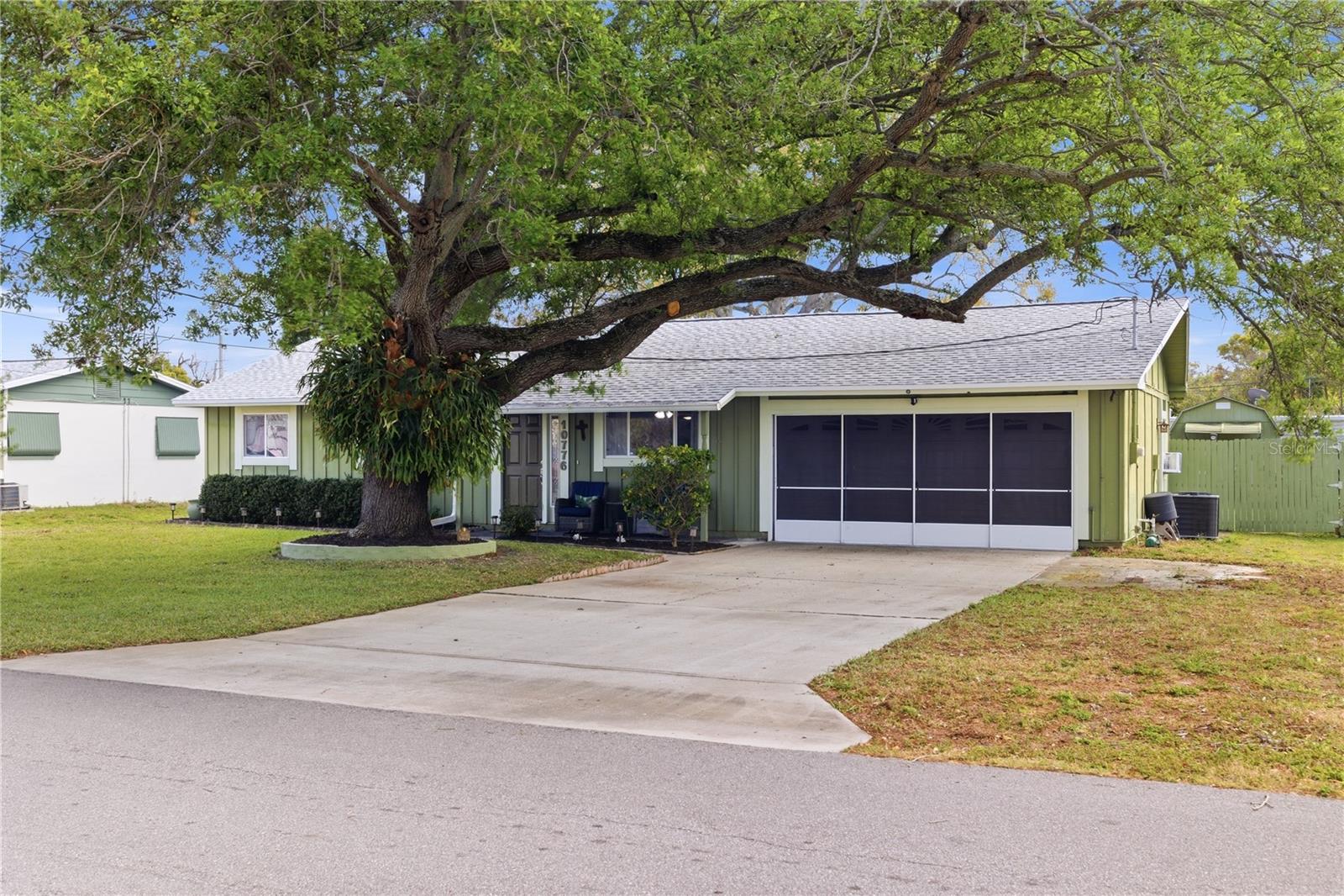 Image 37 of 37 For 10776 124th Avenue N