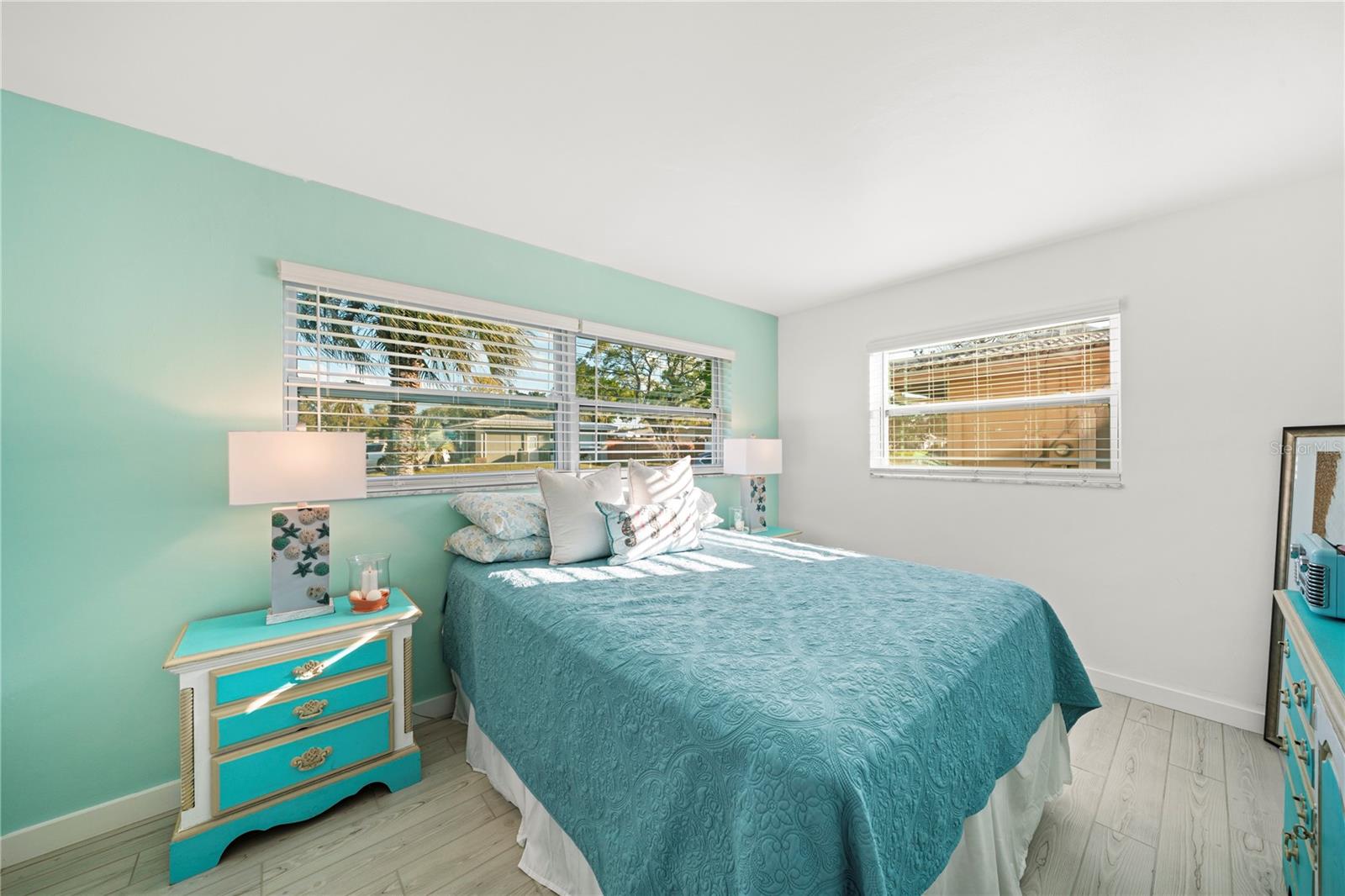 Image 19 of 69 For 632 Shore Drive