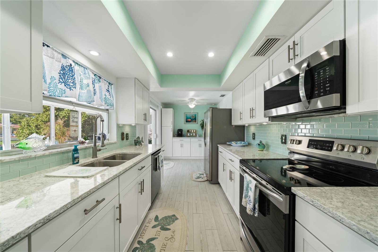 Image 25 of 69 For 632 Shore Drive