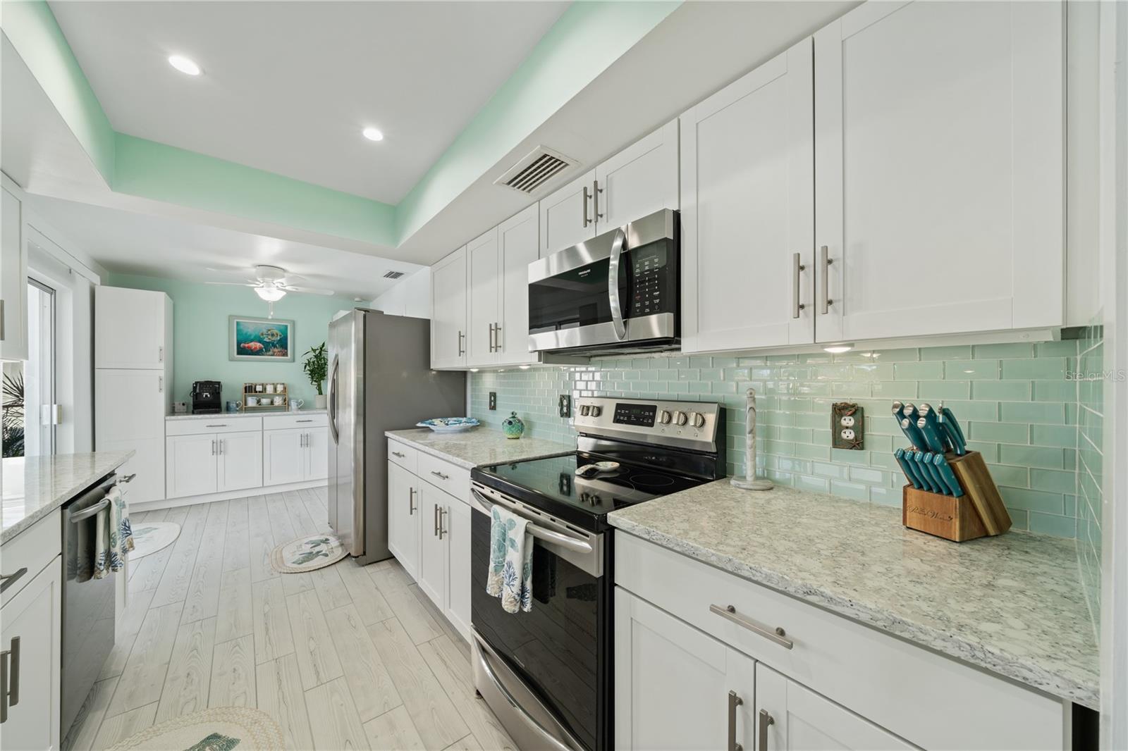 Image 26 of 69 For 632 Shore Drive