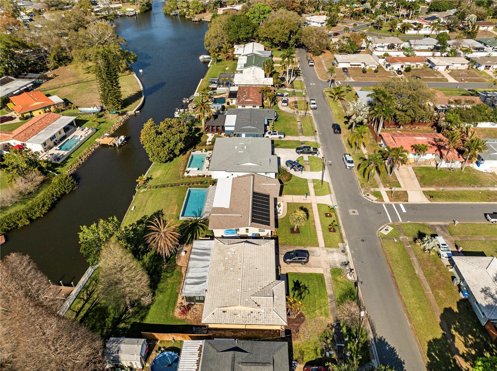 Image 55 of 69 For 632 Shore Drive