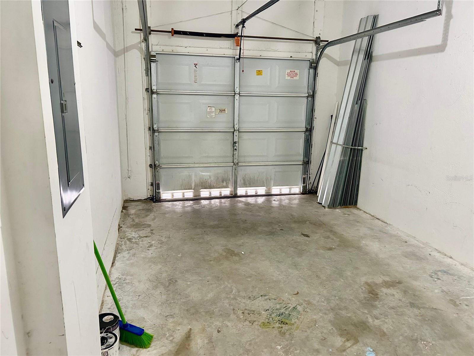 Image 7 of 26 For 15221 31st Lane