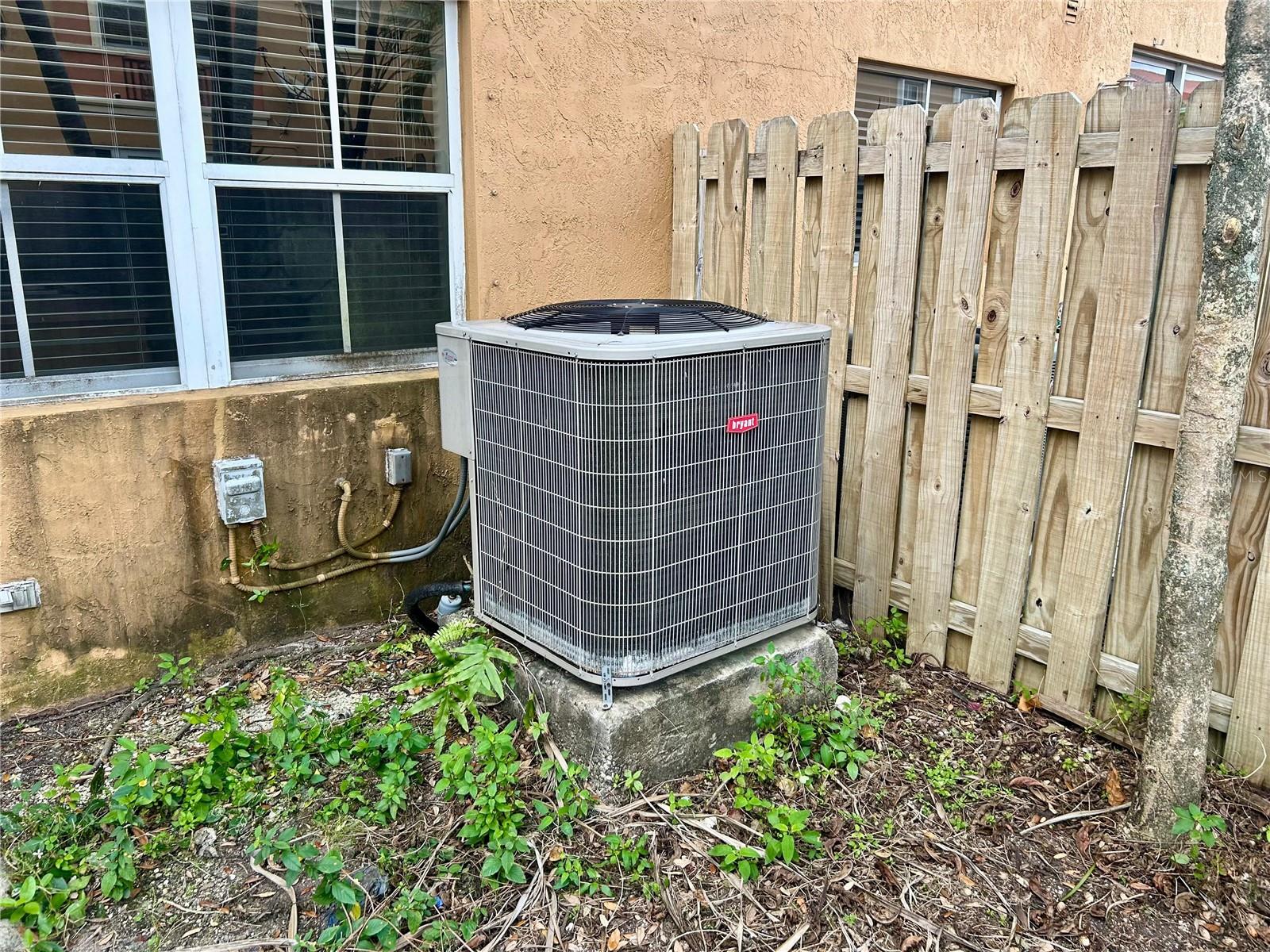 Image 9 of 26 For 15221 31st Lane