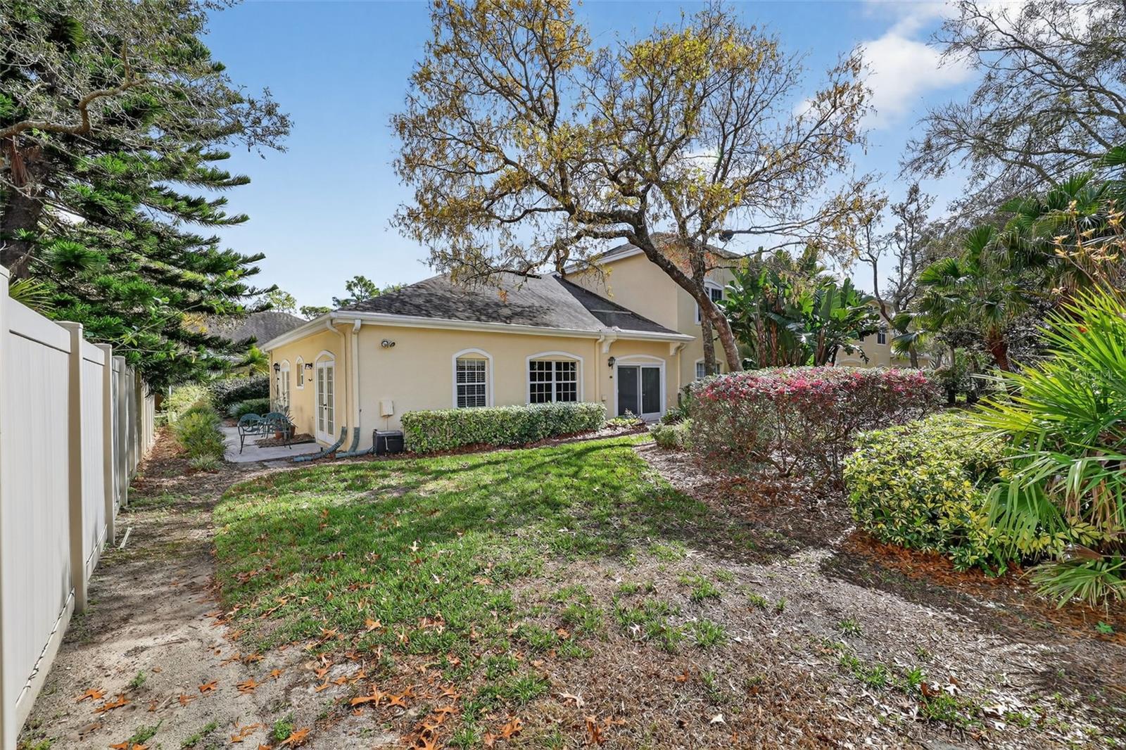 Image 32 of 48 For 2189 Oak Forest Lane