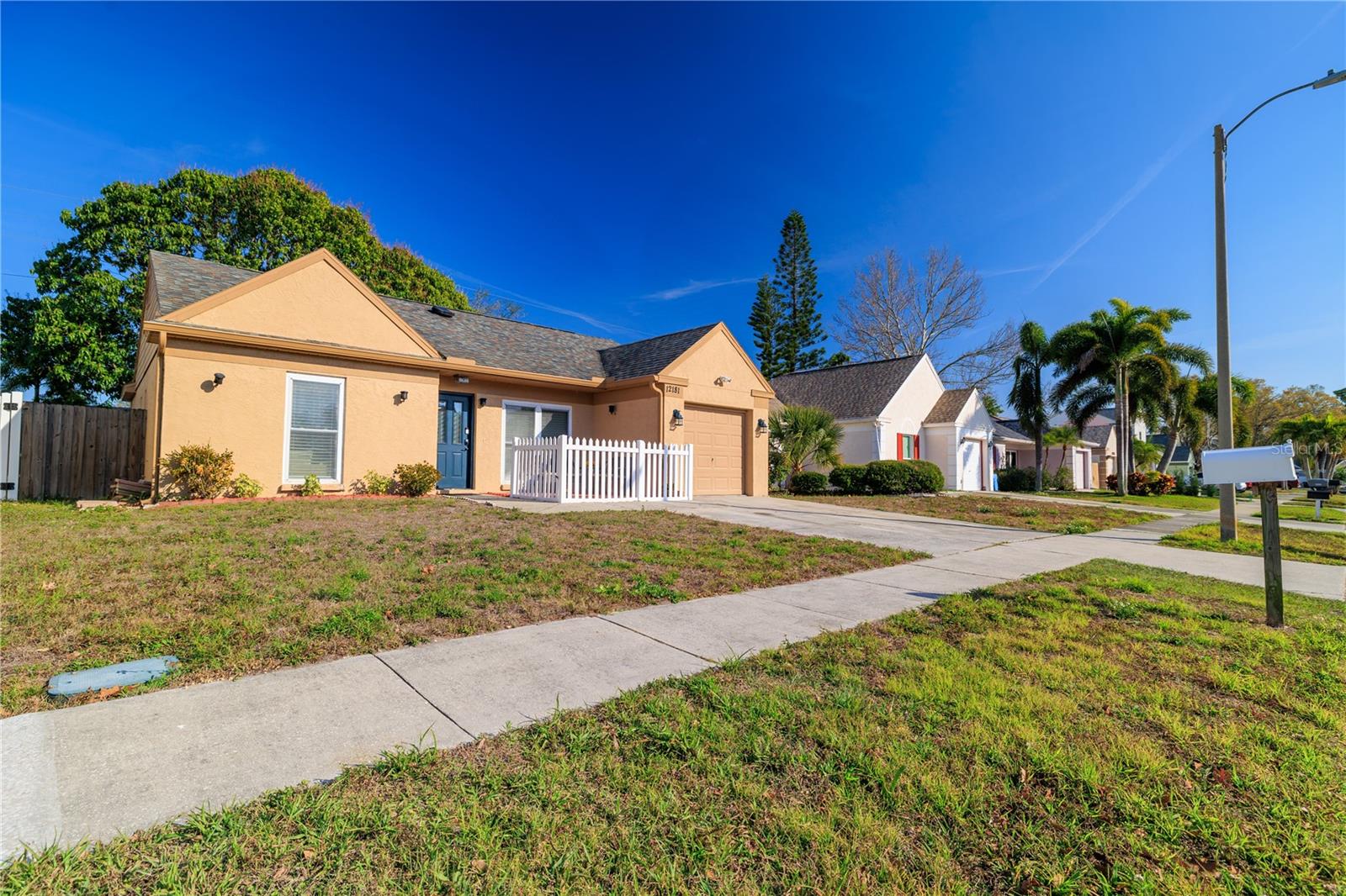 Image 36 of 41 For 12181 74th Street