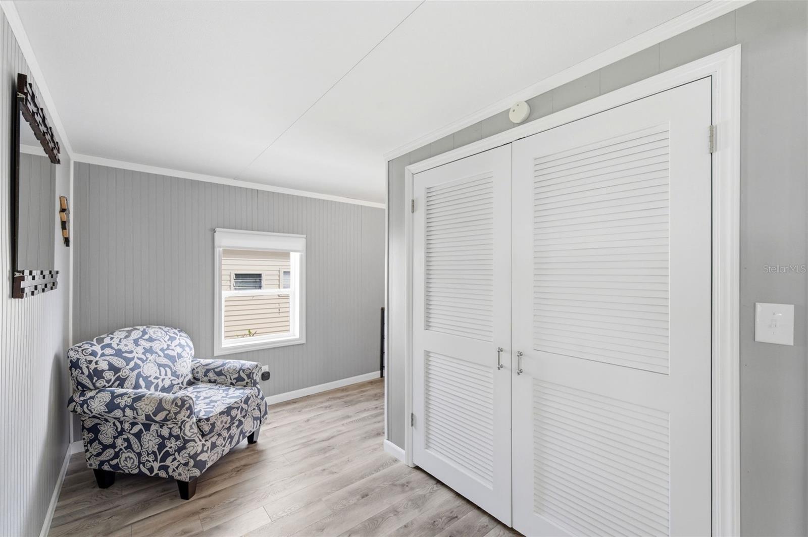 Image 9 of 41 For 7803 46th Avenue N 90