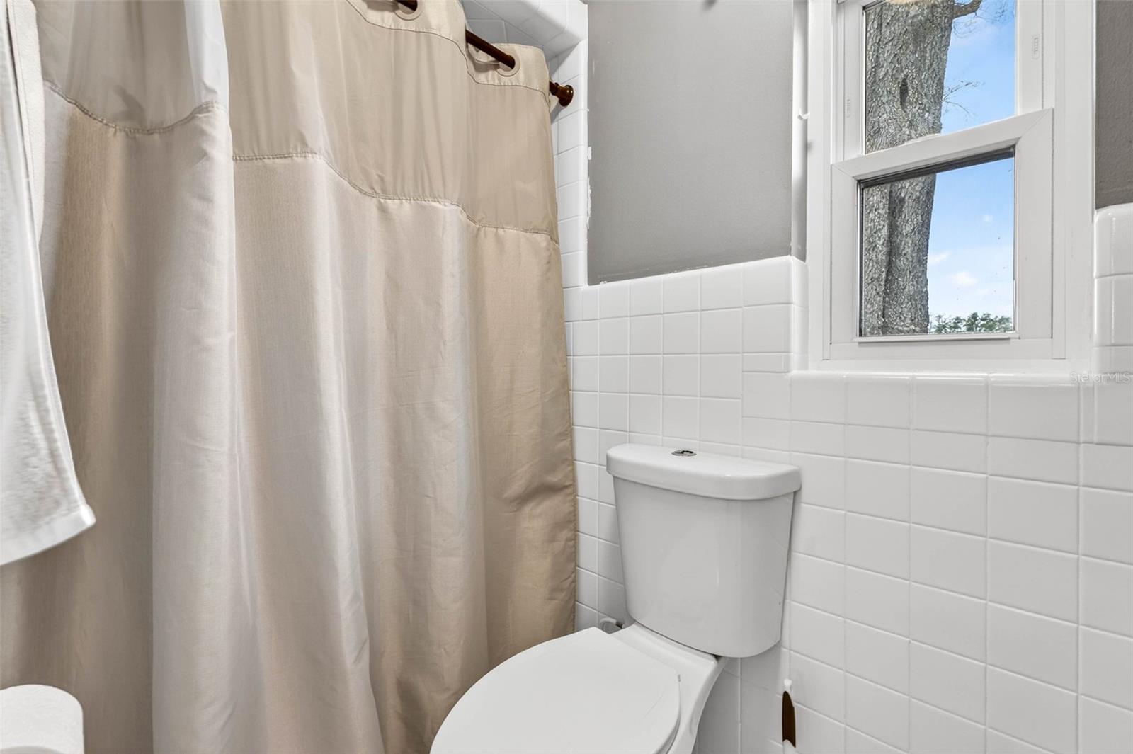 Image 24 of 63 For 16330 Hanna Road