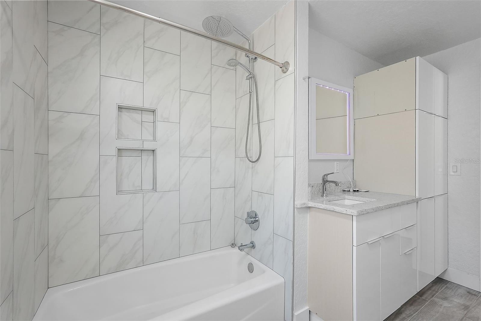 Image 12 of 41 For 3755 Belle Vista Drive E