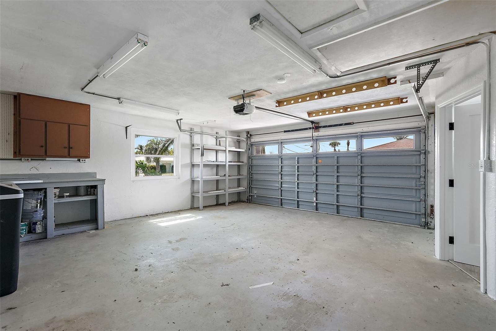 Image 14 of 41 For 3755 Belle Vista Drive E