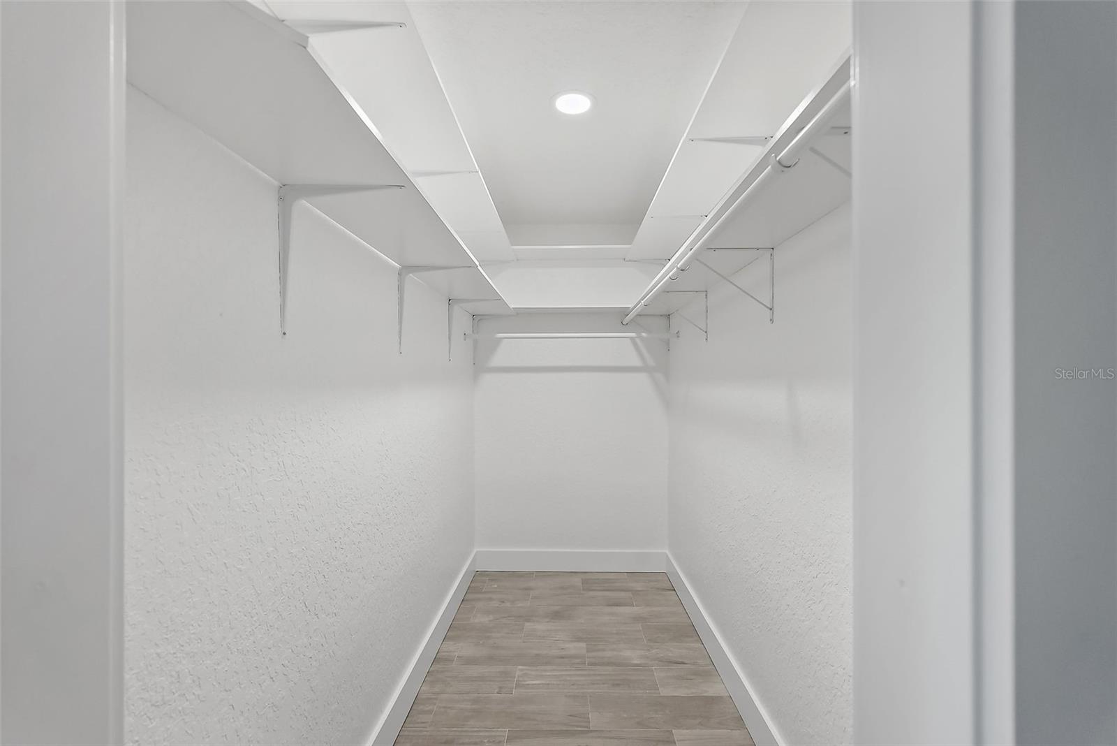 Image 16 of 41 For 3755 Belle Vista Drive E