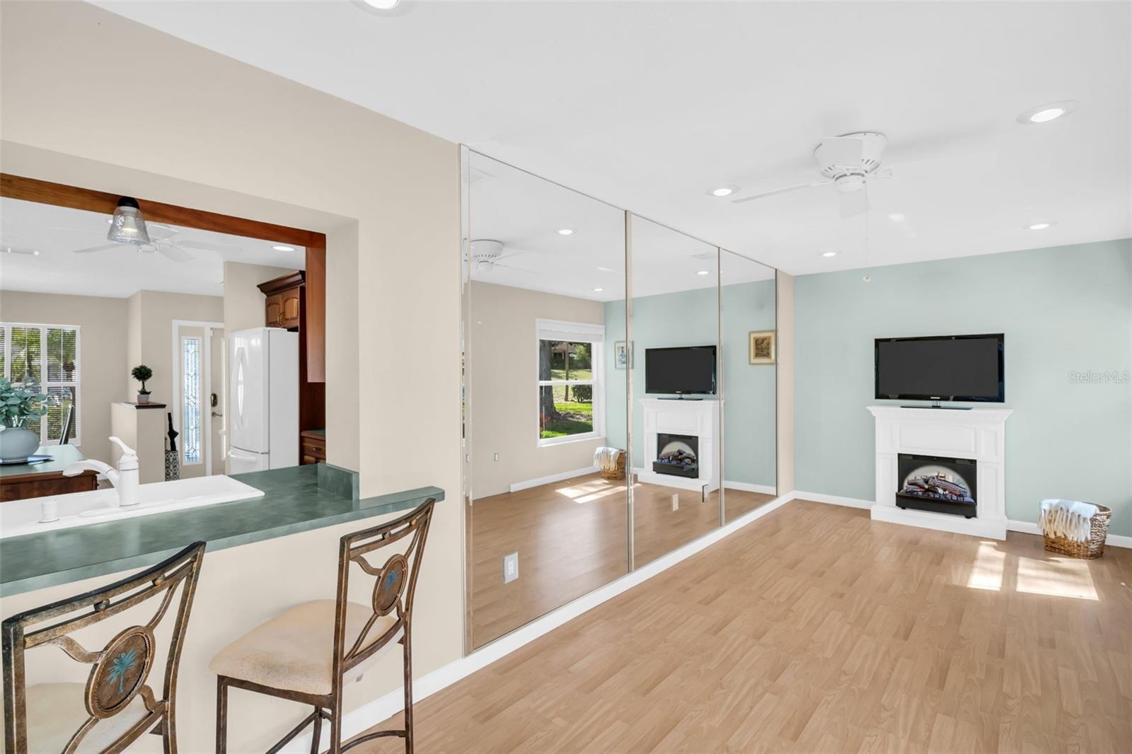 Image 28 of 61 For 3132 Brunswick Circle