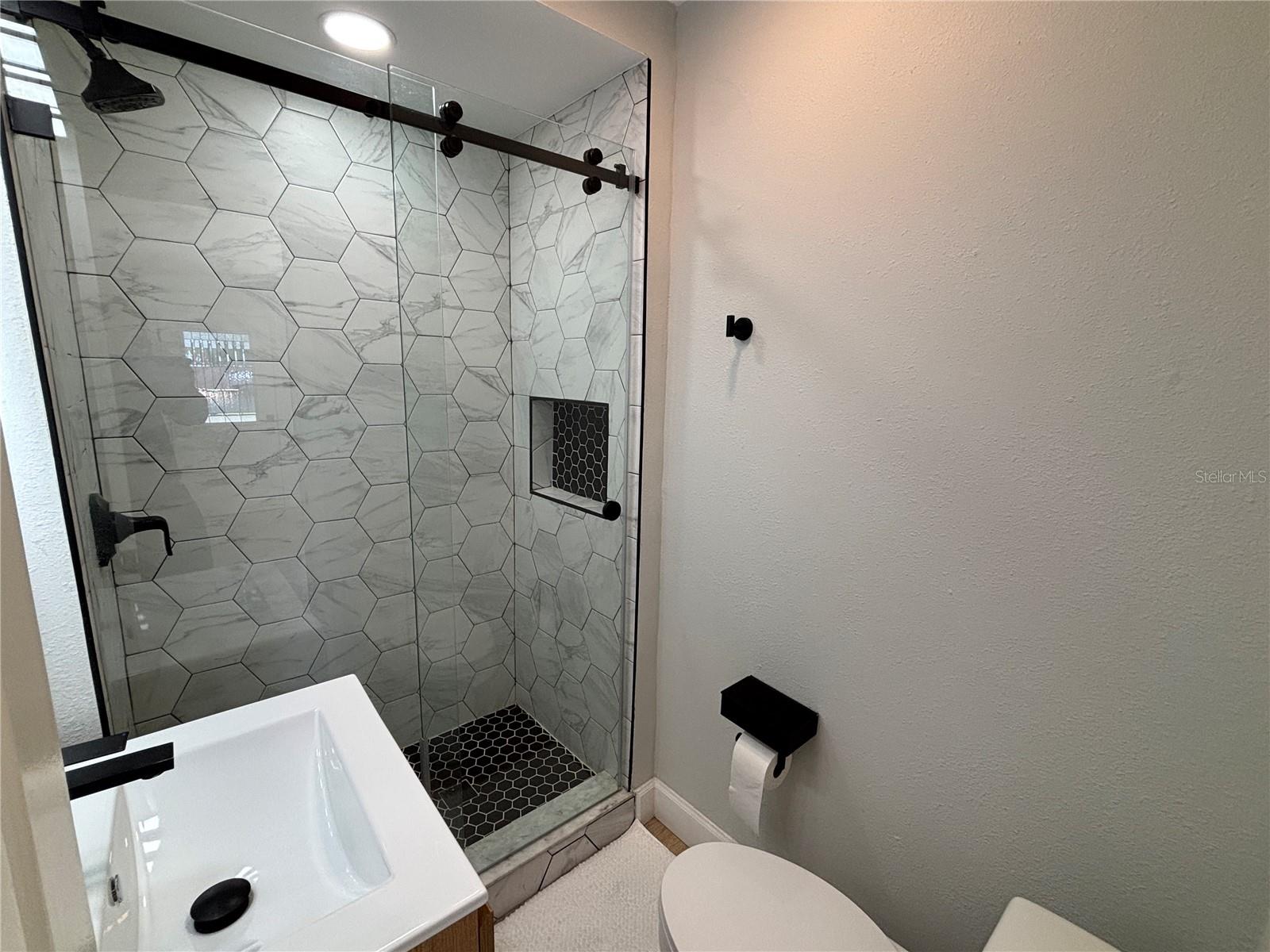 Image 25 of 29 For 3983 Marlin Drive Se