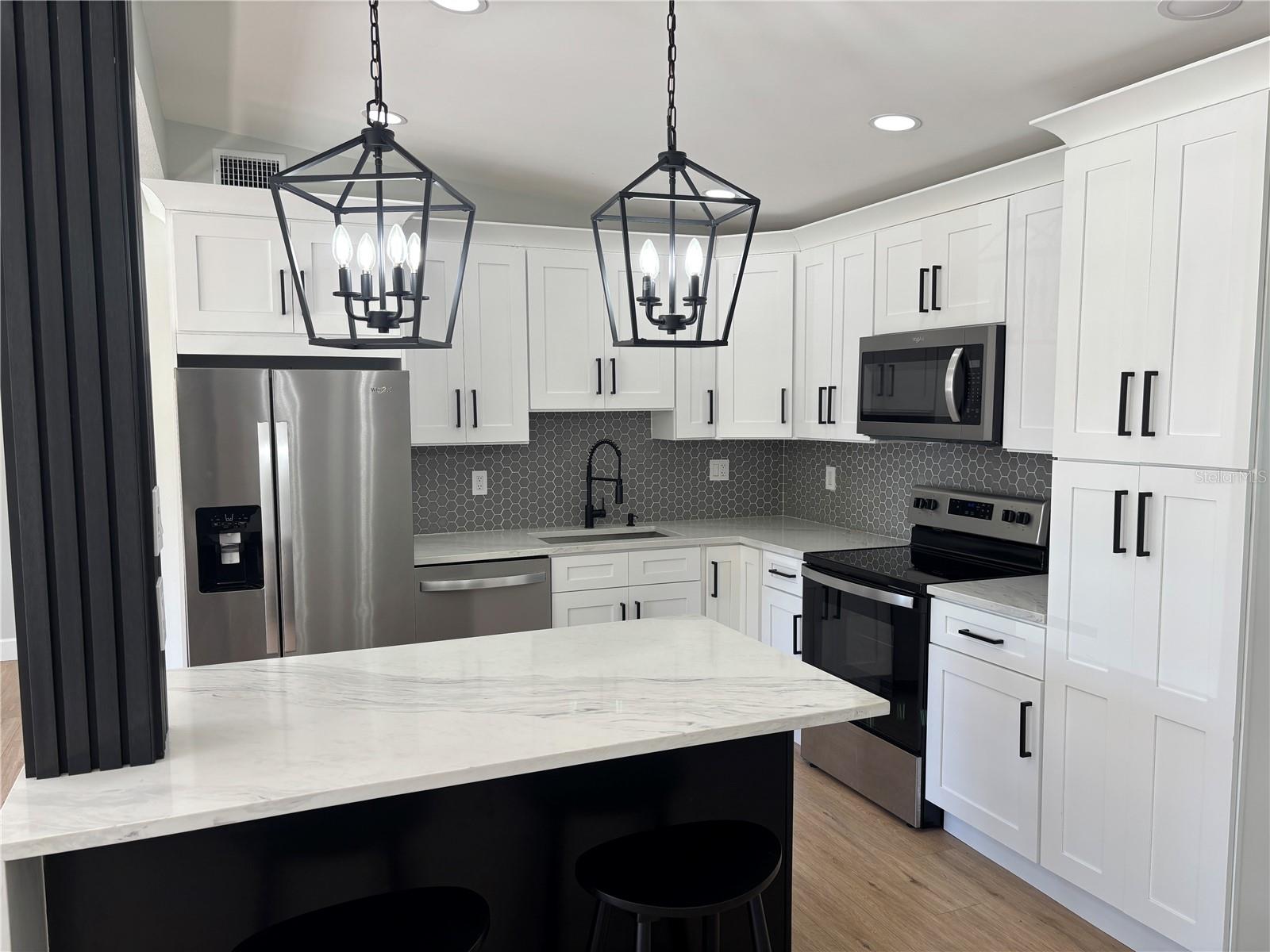 Image 5 of 29 For 3983 Marlin Drive Se