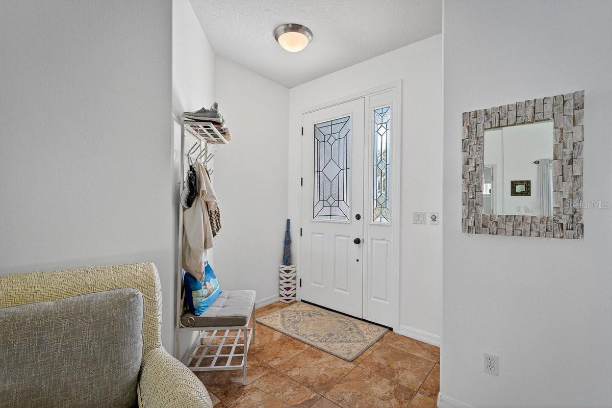 Image 16 of 59 For 1613 Town Park Drive