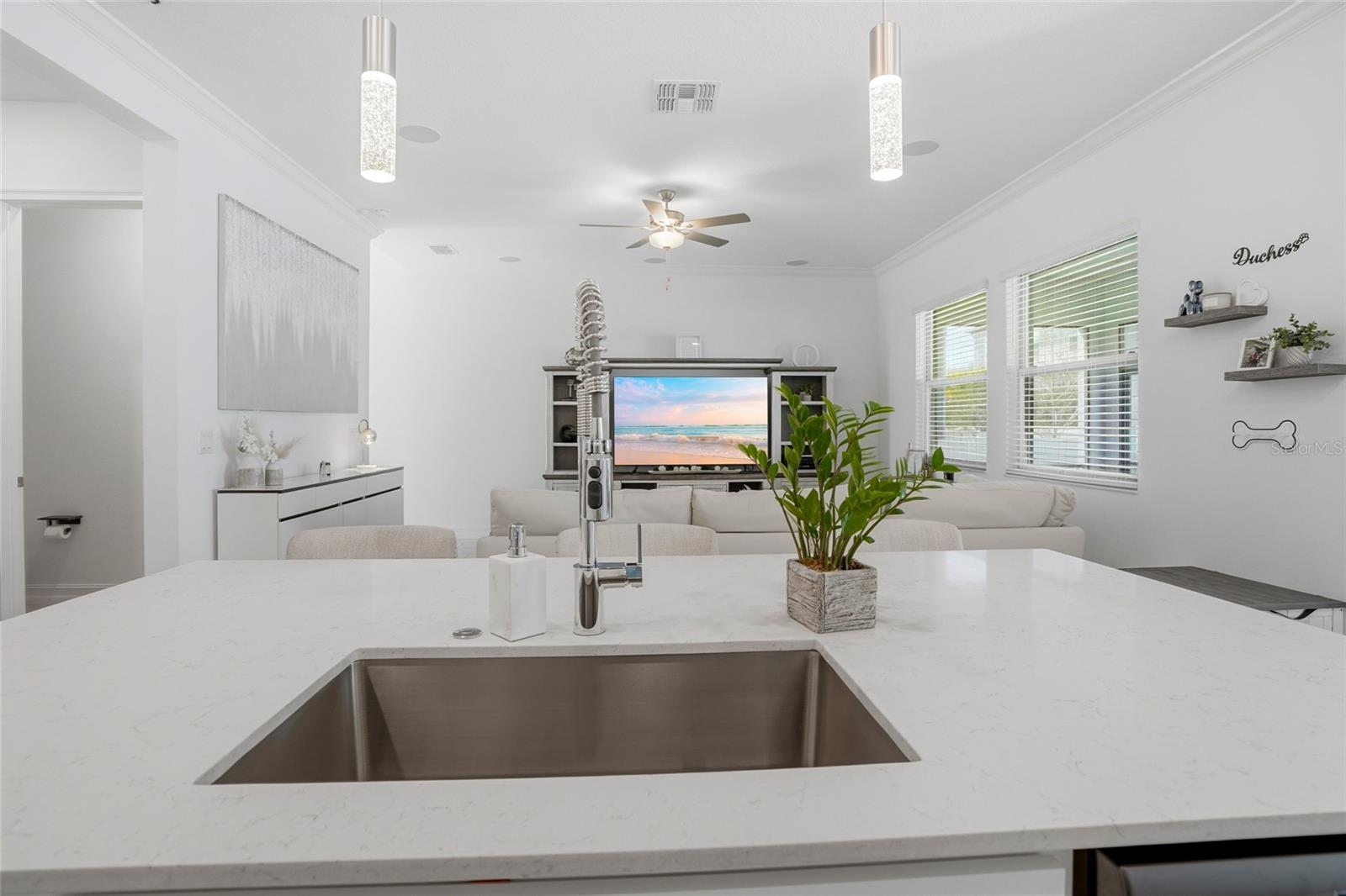 Image 17 of 41 For 7709 Wall Street