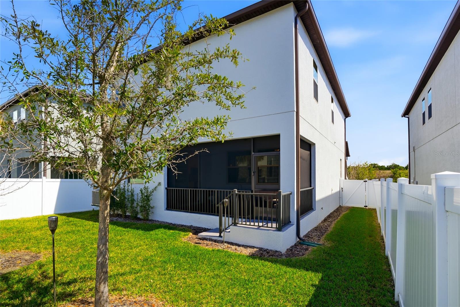 Image 36 of 41 For 7709 Wall Street