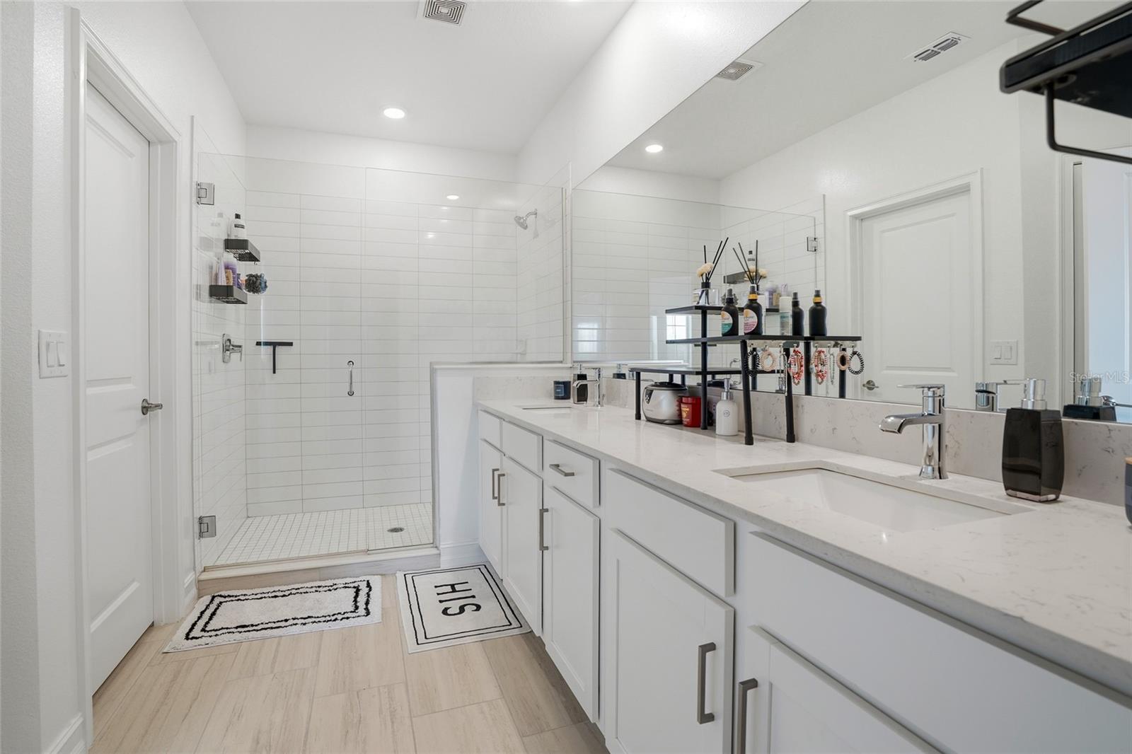 Image 6 of 41 For 7709 Wall Street